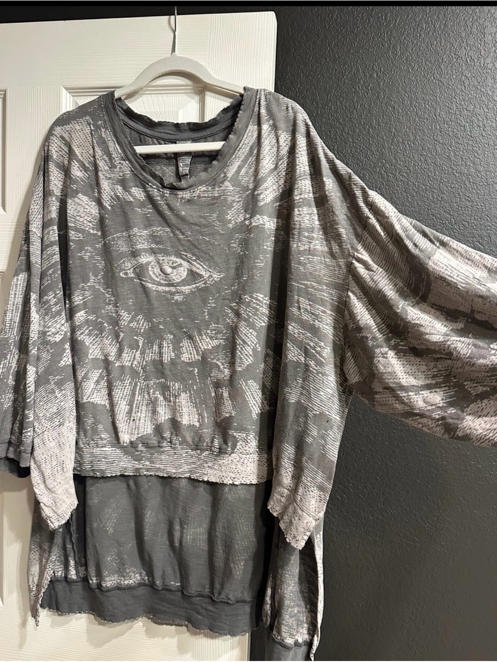 Magnolia Pearl Washed Gray Eye Graphic Sweatshirt - Picture 2 of 3